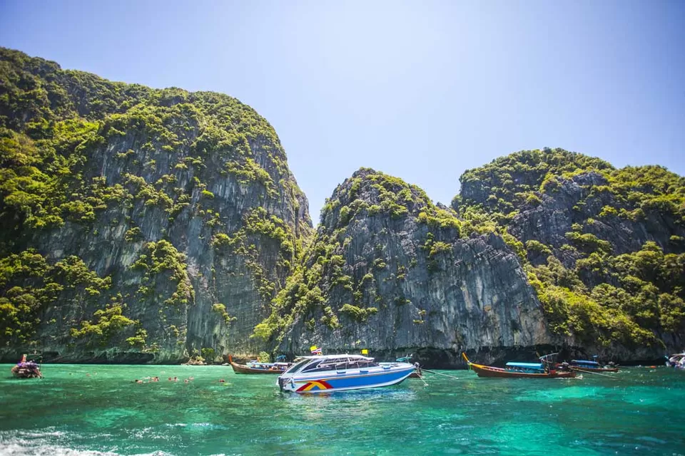 Photo of Phi Phi Islands, Krabi, Thailand by Travel Tales