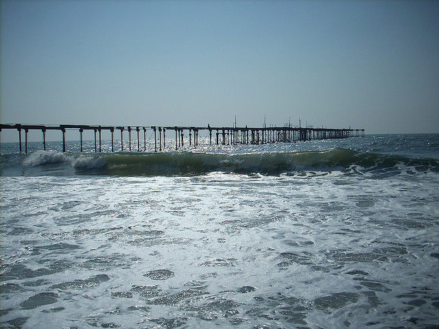 Photo of Alappuzha Beach, Kerala by TravelTales