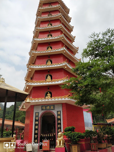 Photo of Ten Thousand Buddhas Monastery, Sha Tin, Hong Kong by Travel Tales