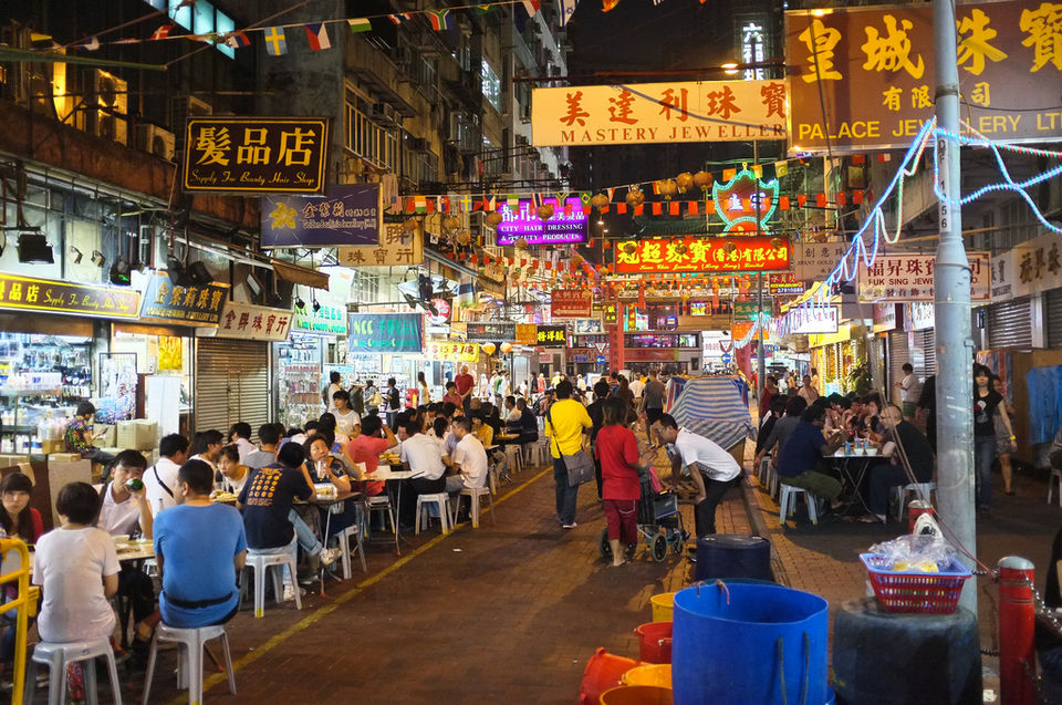 Photo of Temple Street Night Market, Temple Street, Jordan, Hong Kong by Travel Tales