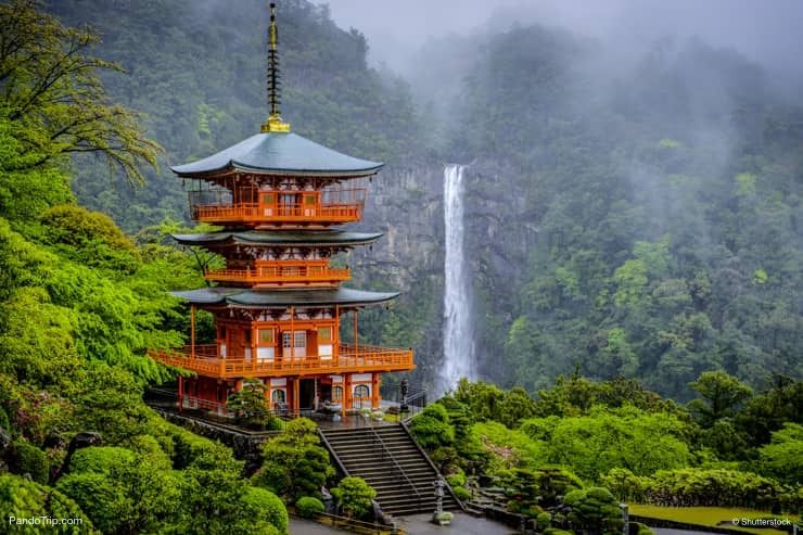 Photo of 10 Reasons why visiting Japan should be on your bucket list !! 5/9 by Travel Tales