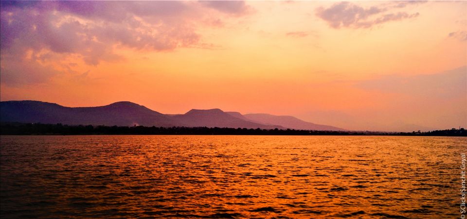 Photo of A Place with Charming Sunset by Sanchit Goyal