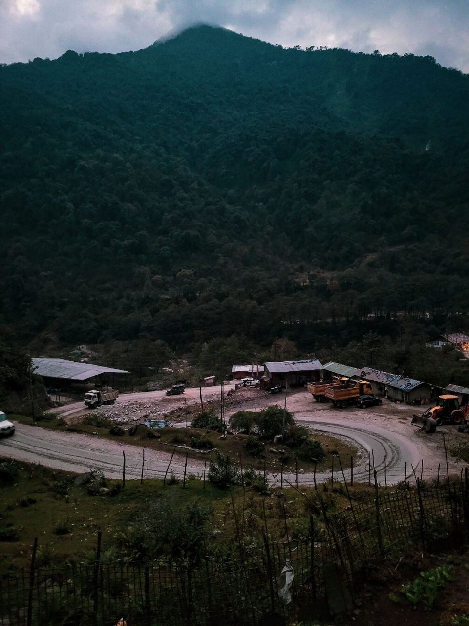 Photo of Lachen by Suraj Naik