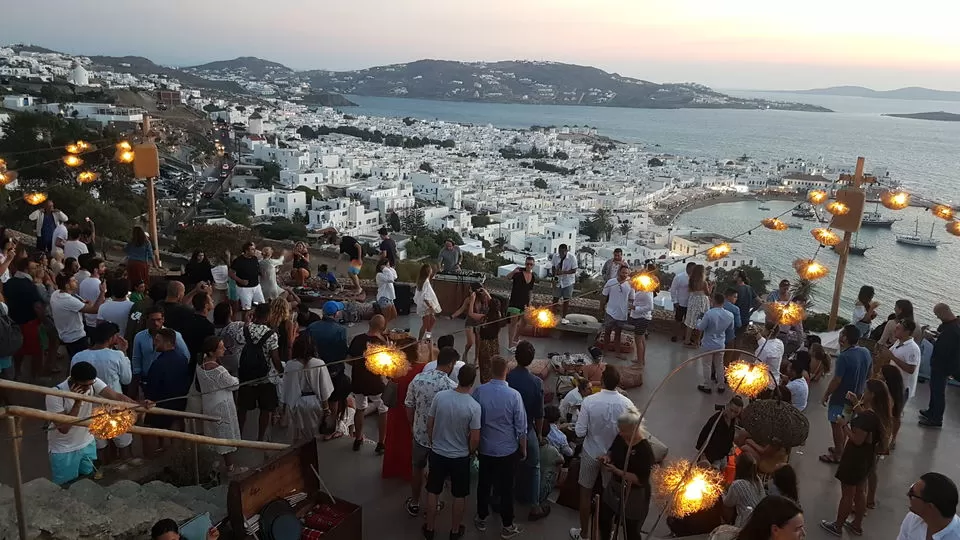 Photo of 180º Sunset Bar, Eparchiaki Odos Mikonou, Mikonos, Mykonos, Greece by Reviewer