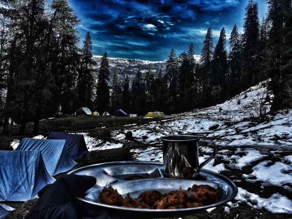 Photo of Kedarkantha Base Camp By Apoorva Appu