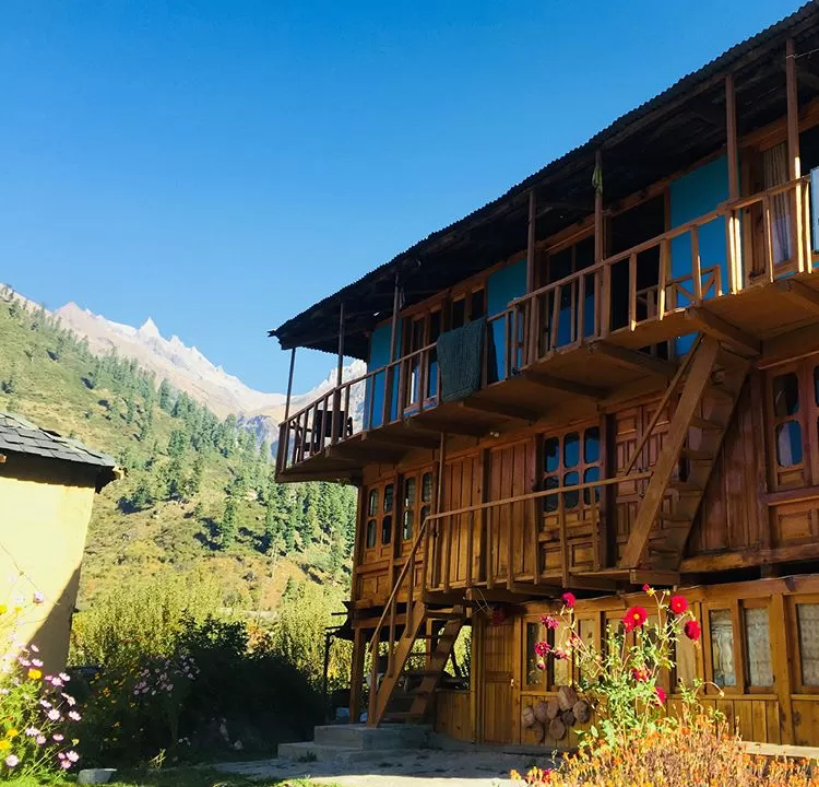 Photo of Pulga, Sosan, Himachal Pradesh, India by Sakir Saiyed