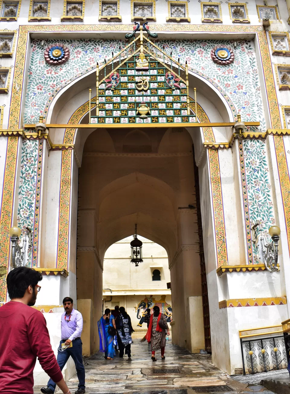 Photo of City Palace, Udaipur, Rajasthan, India by Curlycuetrails
