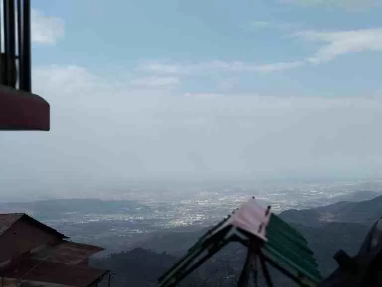 Photo of Village Road, Kasauli, Himachal Pradesh, India by Mihir Vatsa