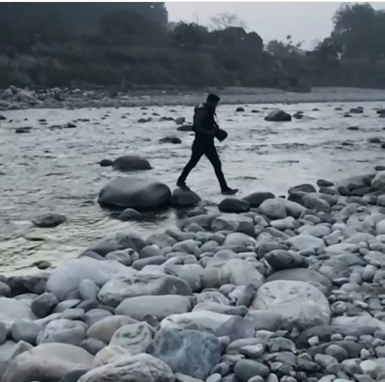 Photo of Garjiya Temple Bridge, Chilkiya Range, Uttarakhand, India by Yasmin Mirza