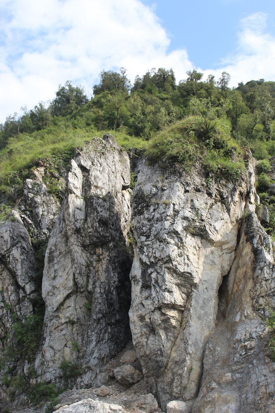 Photo of Mussoorie, Uttarakhand, India by Yasmin Mirza