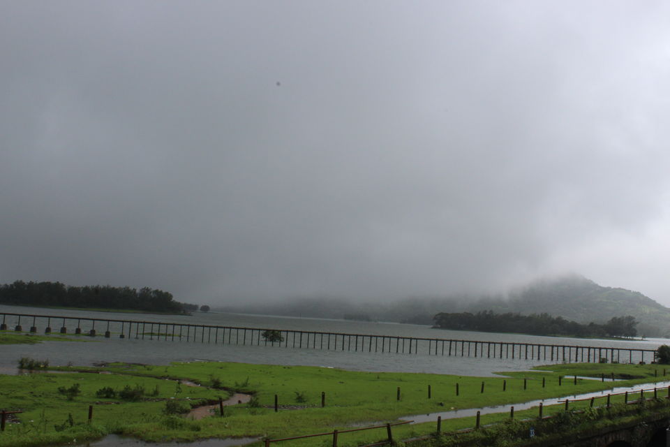 Photo of Lion’s point, Lonavala, Maharashtra, India by Yasmin Mirza