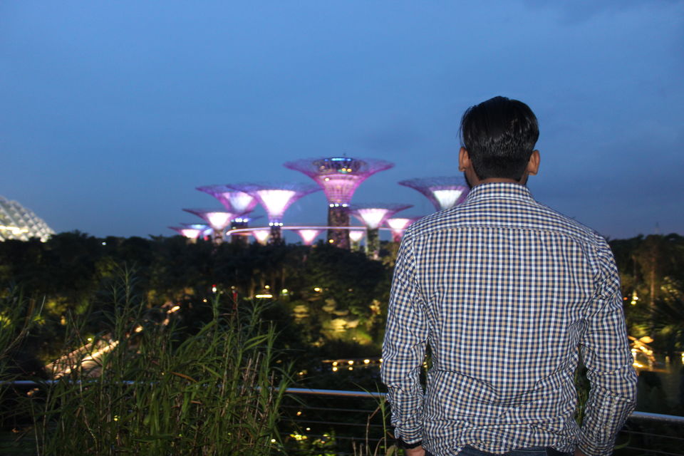 Photo of Coffee shop Gardens by the bay, Singapore by Yasmin Mirza