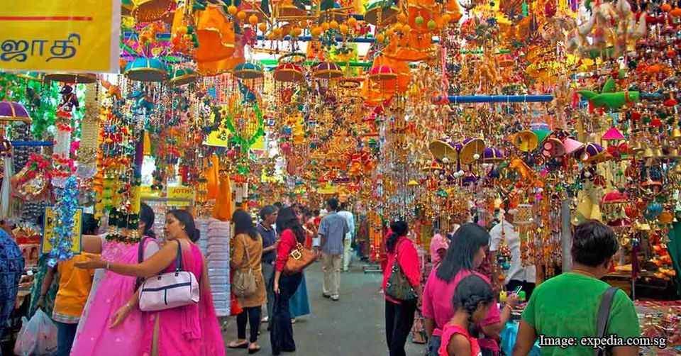 Photo of THINGS TO KNOW BEFORE TRAVELLING TO SINGAPORE / KNOW SINGAPORE 6/15 by Yasmin Mirza