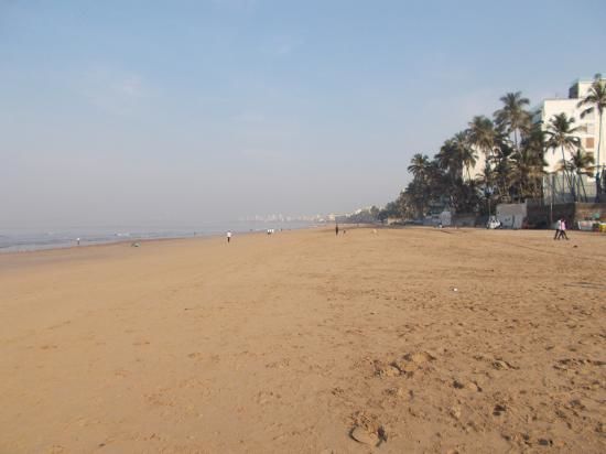 Photo of Juhu Beach, Mumbai, Maharashtra by Yasmin Mirza