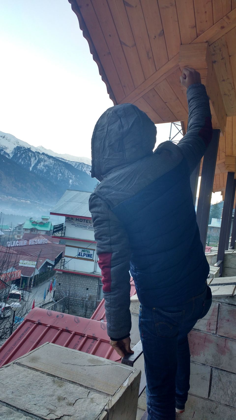 Photo of Manali, Himachal Pradesh, India by Yasmin Mirza