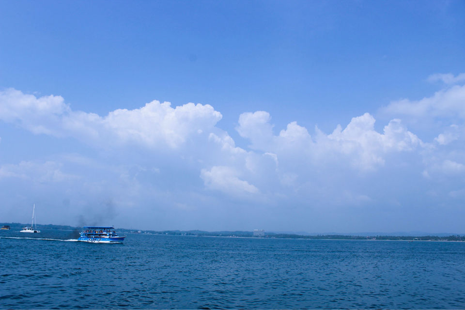 Photo of Mirissa Beach, Mirissa, Sri Lanka by Yasmin Mirza