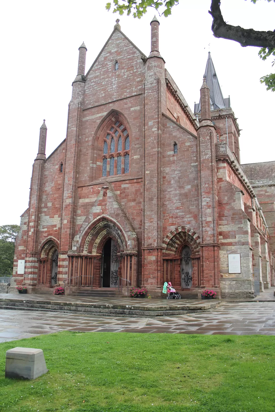 Photo of St Magnus Cathedral, Broad Street, Kirkwall, United Kingdom by Sangeetha