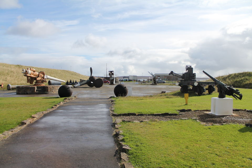 Photo of Maeshowe, Stromness, United Kingdom by Sangeetha