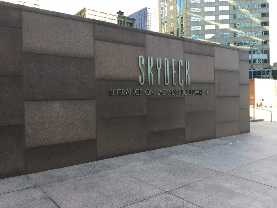 Photo of Skydeck Chicago, South Wacker Drive, Chicago, IL, USA by Nid