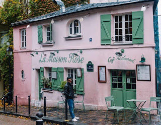 Photo of Lost with the Parisians - My Paris Experience(Part 2). 4/5 by Roshan Chugh (@vagabondfootsteps)