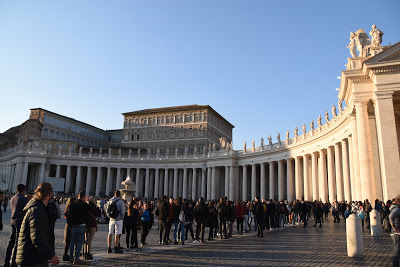 Photo of When in Rome!- Part II Exploring Rome City 4/12 by Roshan Chugh (@vagabondfootsteps)