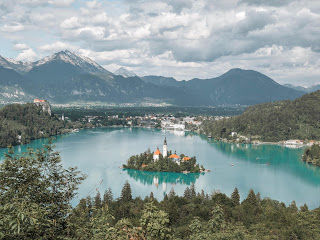 Photo of A trip to Slovenian paradise, Lake Bled by Roshan Chugh (@vagabondfootsteps)
