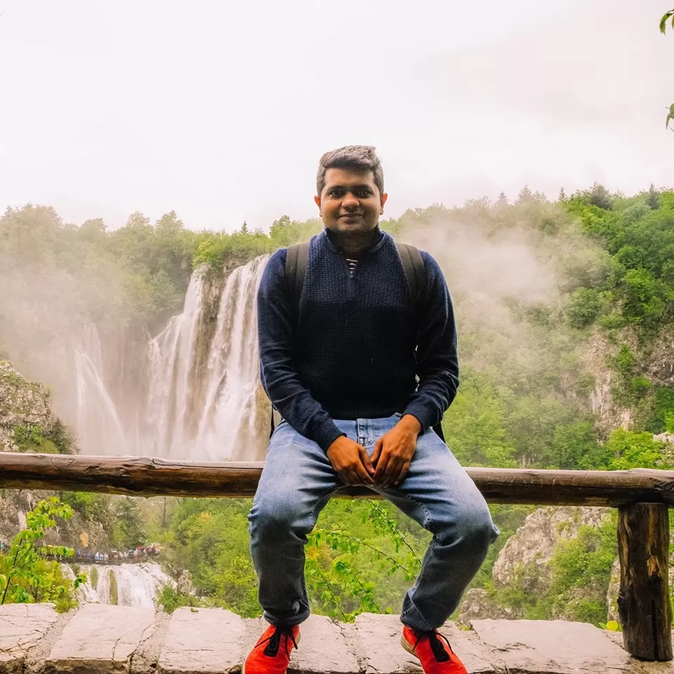 Photo of Bus station 237, Zagreb, Croatia by Roshan Chugh (@vagabondfootsteps) 