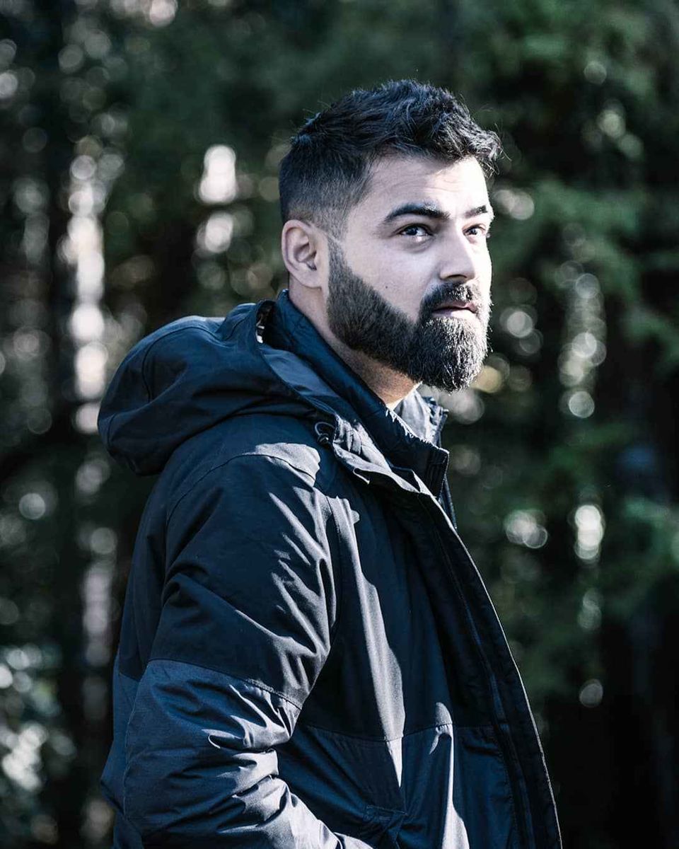 Photo of Travelling This Monsoon? Know What These Famous Instagram Influencers Pack During Rains by Anshul Sharma