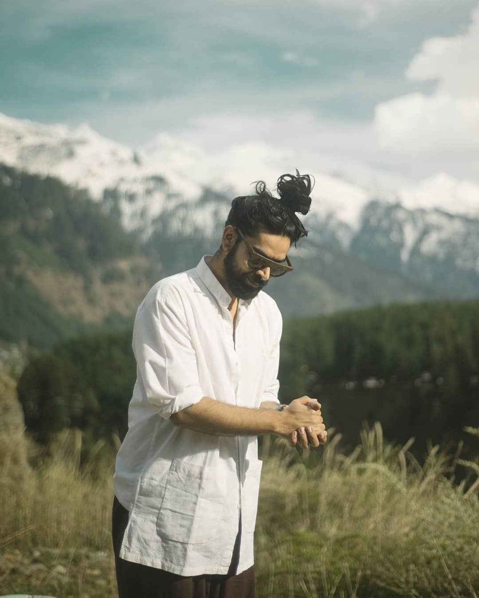 Photo of Travelling This Monsoon? Know What These Famous Instagram Influencers Pack During Rains by Anshul Sharma