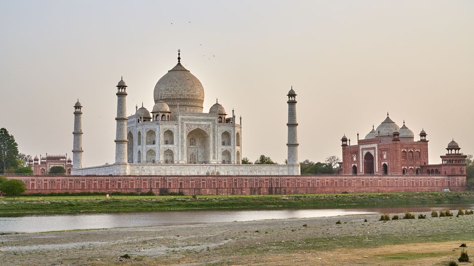 Photo of 7 Things I Did On My First Trip To Taj Mahal That No One Should Do by Anshul Sharma