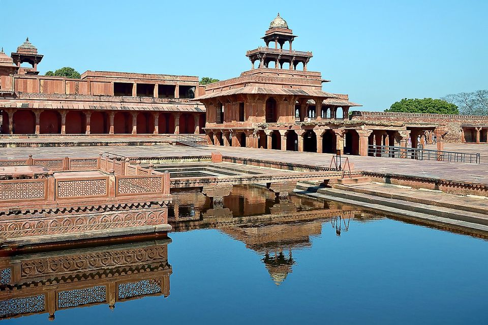 Photo of 7 Things I Did On My First Trip To Taj Mahal That No One Should Do 4/7 by Anshul Sharma