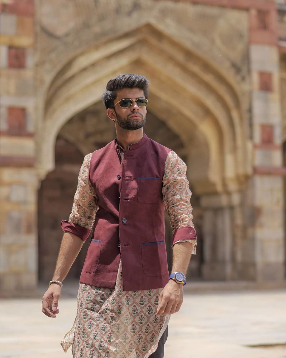 Photo of Travelling This Monsoon? Know What These Famous Instagram Influencers Pack During Rains by Anshul Sharma