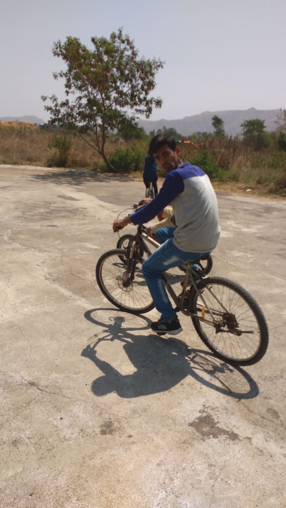 Photo of Friends Outing in Adventure Plus. 6/9 by Arpit Gupta
