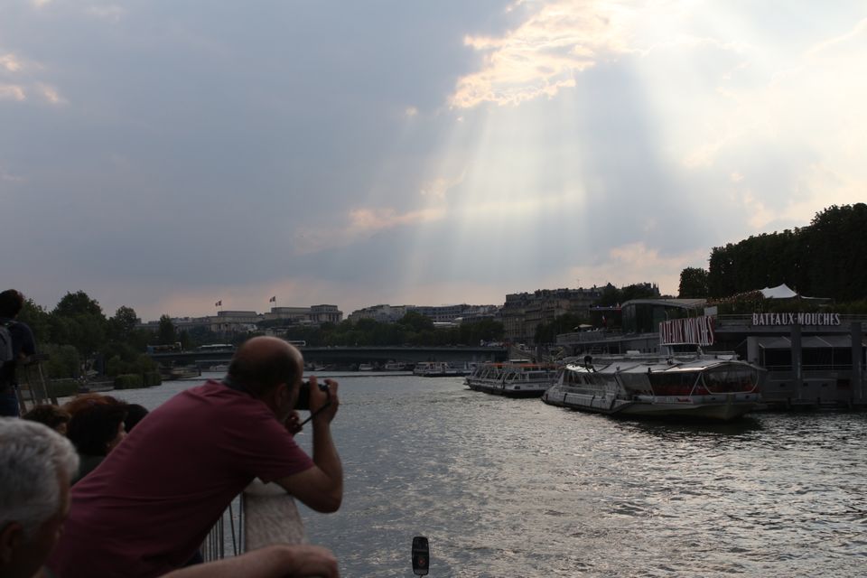 Photo of La magie Paris by InsaneAfsane