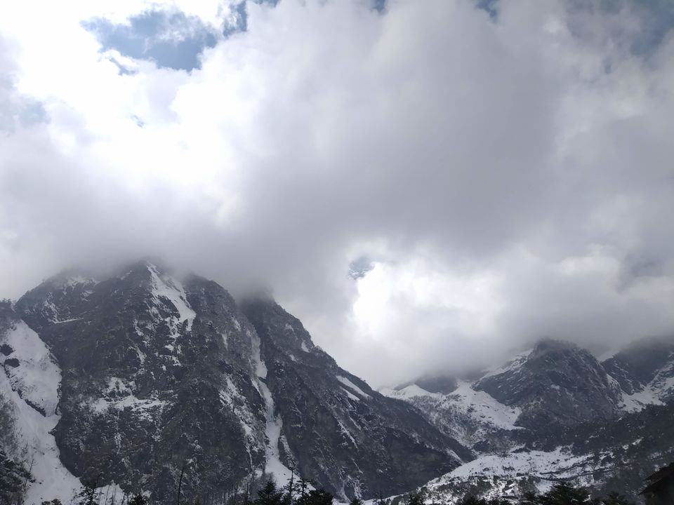 Photo of Zero Point Yumthang Valley, Sikkim, India by Abhiman Kokate