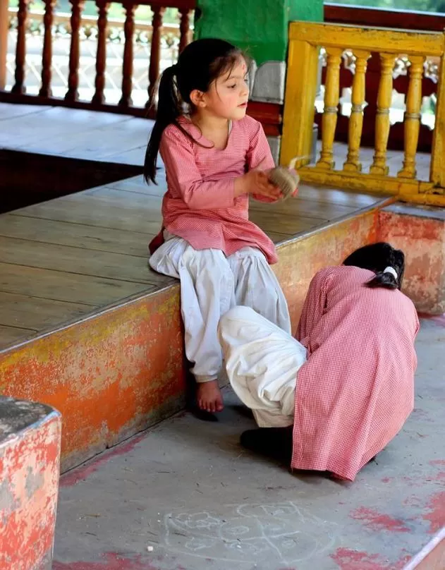 Photo of Taking it slow - Life in Jibhi #himachalpradesh by Sonali