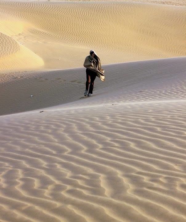 Photo of Footsteps in the golden city - Jaisalmer by Sonali