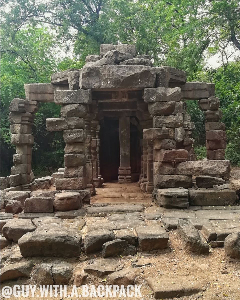 Photo of Lonar Crater TRAVEL GUIDE by GuyWithABackpack