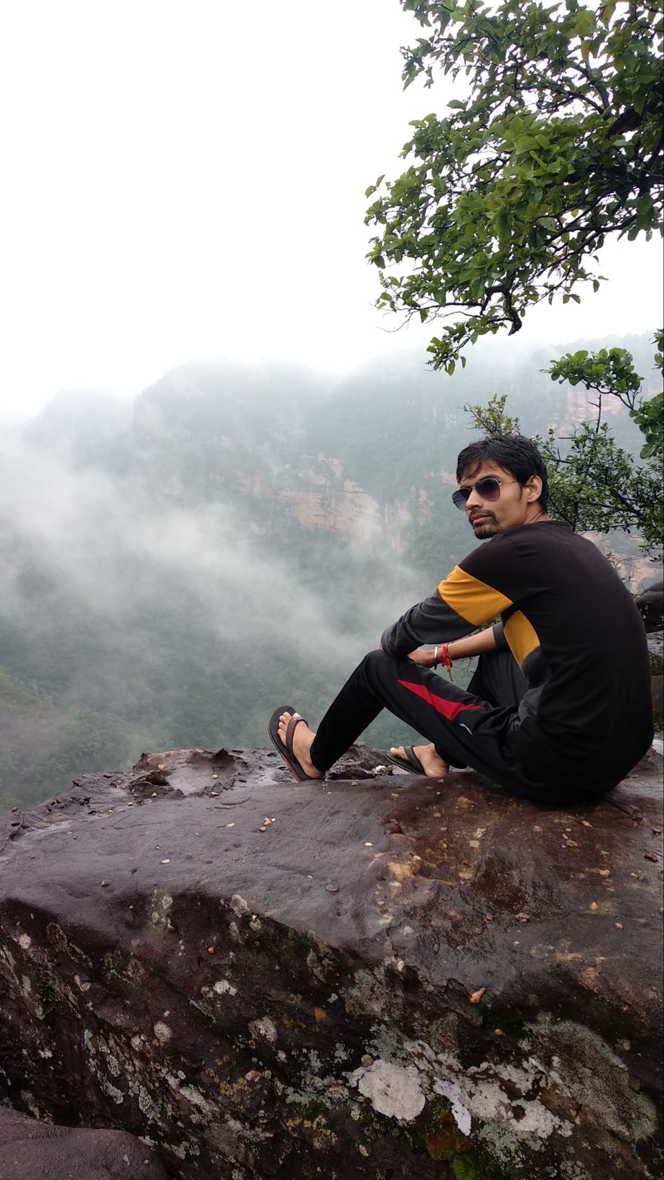 Photo of Pachmarhi, Madhya Pradesh, India by aditya tripathi