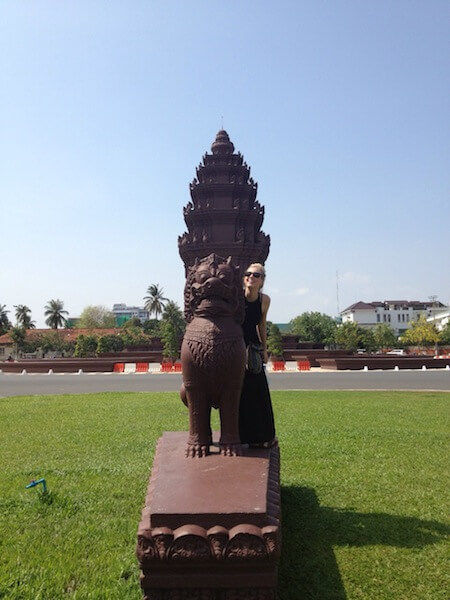 Photo of Things to Do in Phnom Penh Cambodia 4/16 by Lo