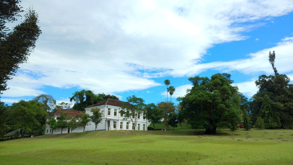 Photo of Wonder of Asia – Sri Lanka 68/94 by Shruti