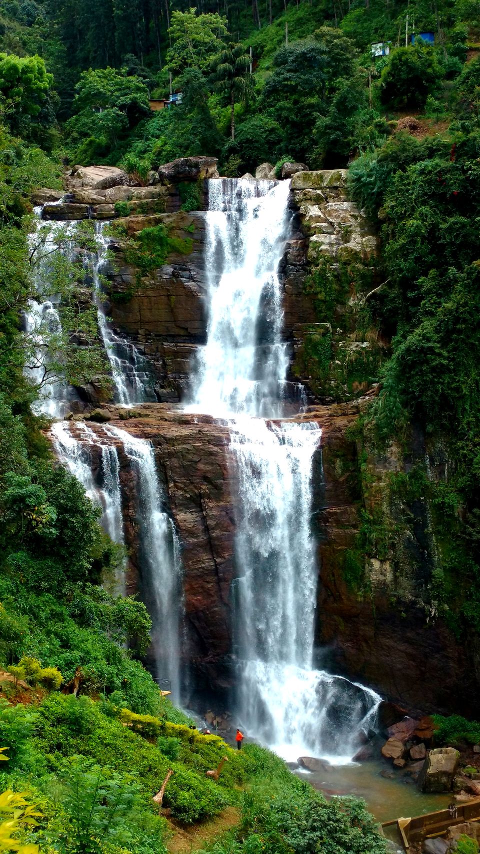 Photo of Wonder of Asia – Sri Lanka 76/94 by Shruti