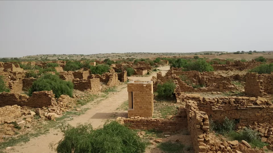 Photo of Jaislmer - Sam - Dhanana Road, Jaisalmer, India by Tanushree Gupta
