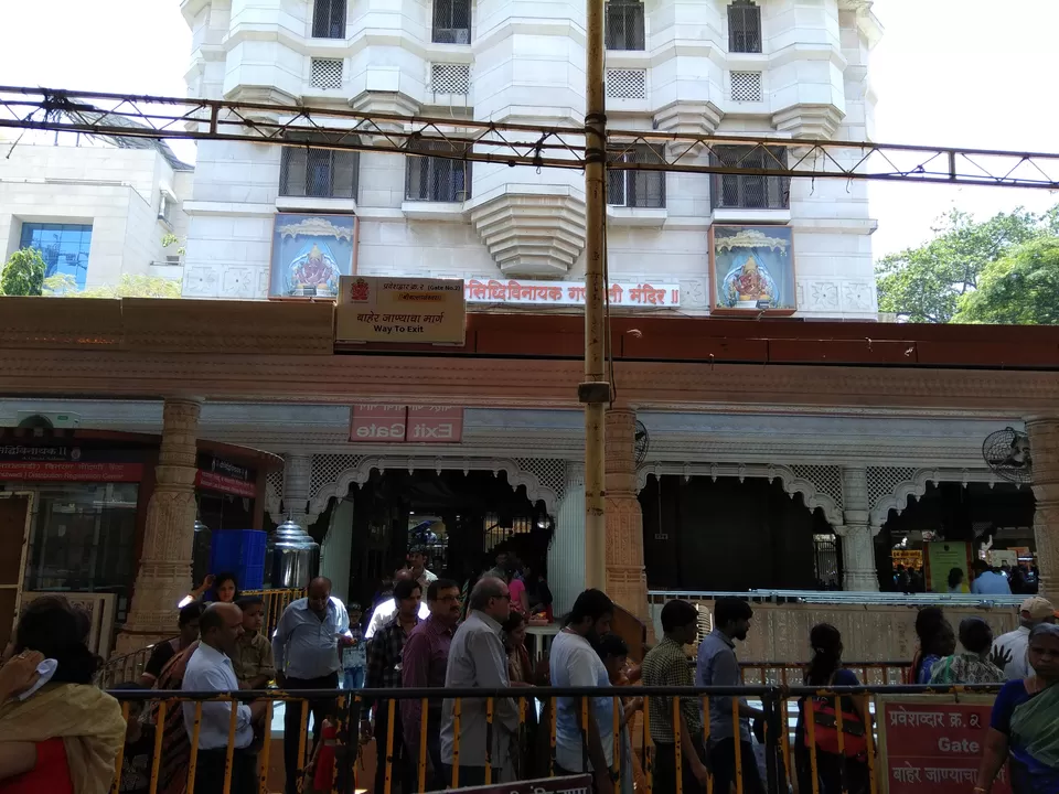 Photo of Siddhivinayak Mandir Dadar West, Old Cadell Road, Prabhadevi, Mumbai, Maharashtra, India by Karunesh Mishra