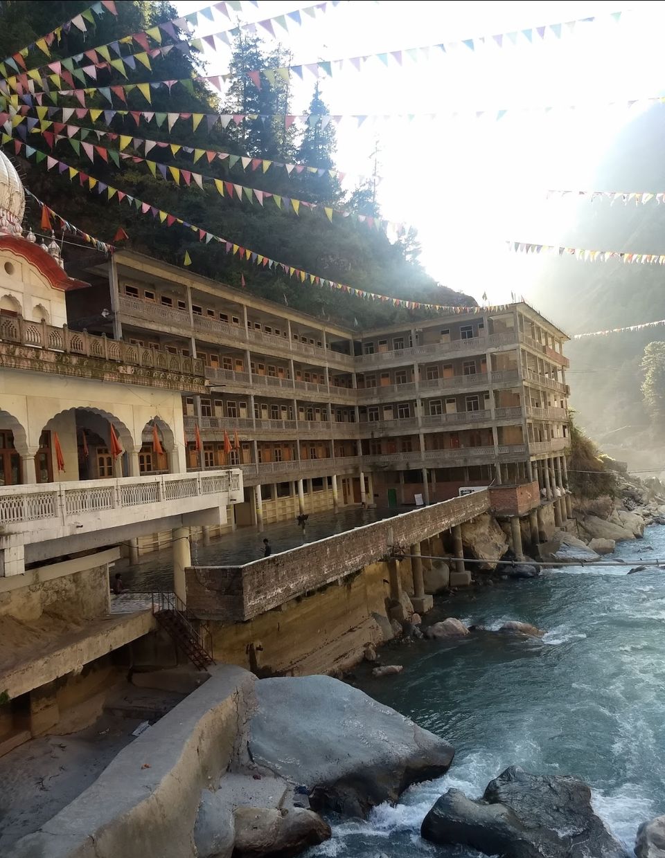 Photo of Manikaran Gurudwara, Manikaran, Himachal Pradesh, India by Purna