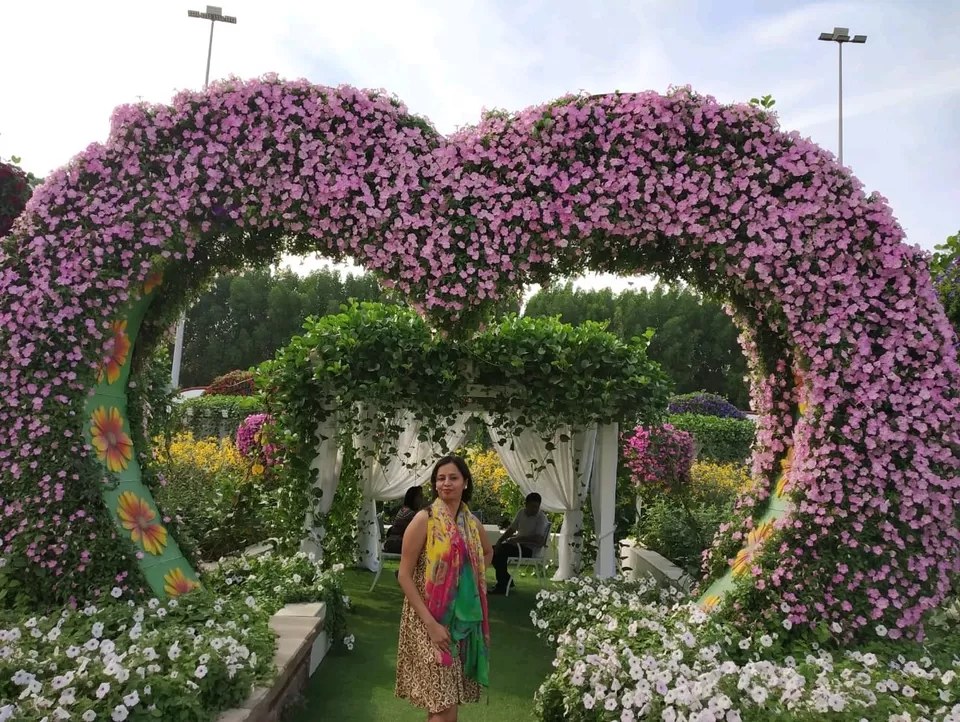 Photo of Dazzling Dubai! by Vaishali Singh