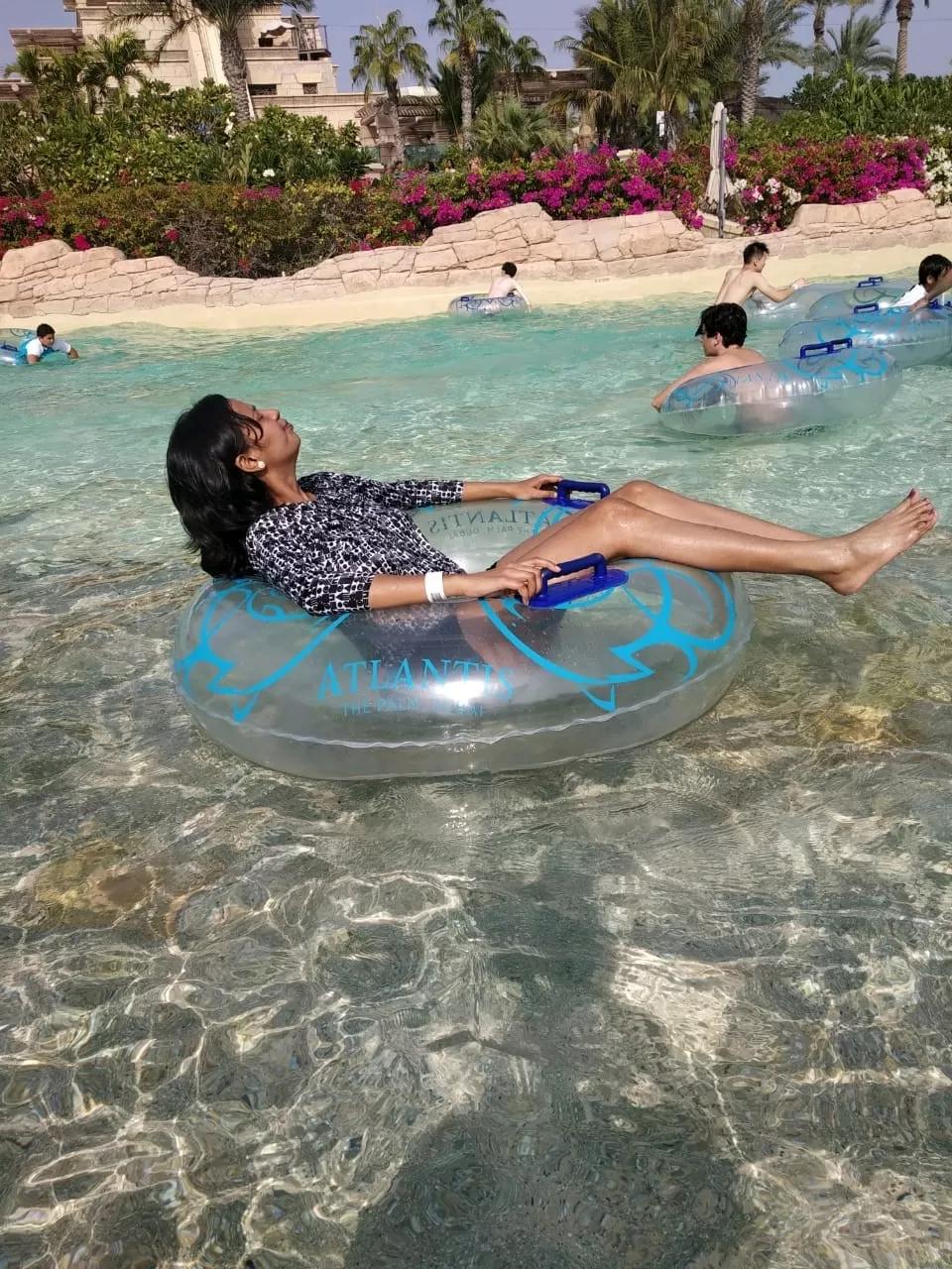 Photo of Dazzling Dubai! by Vaishali Singh