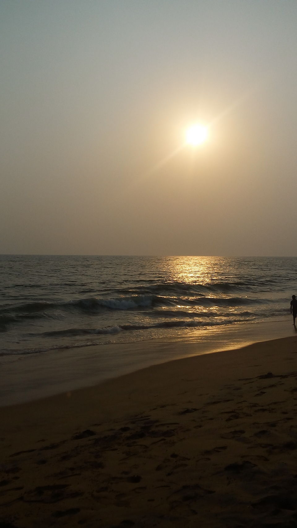 Photo of A Detour in Varkala by Ankita JaisWal
