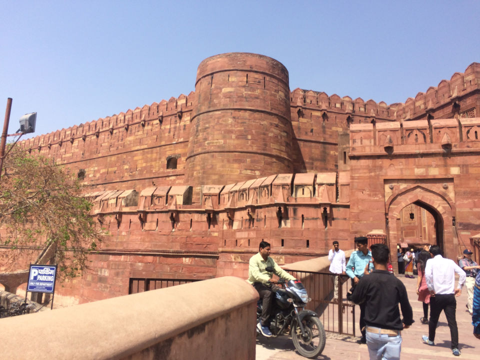 Photo of Agra Fort❤️ by Rajneesh Kumar Rai