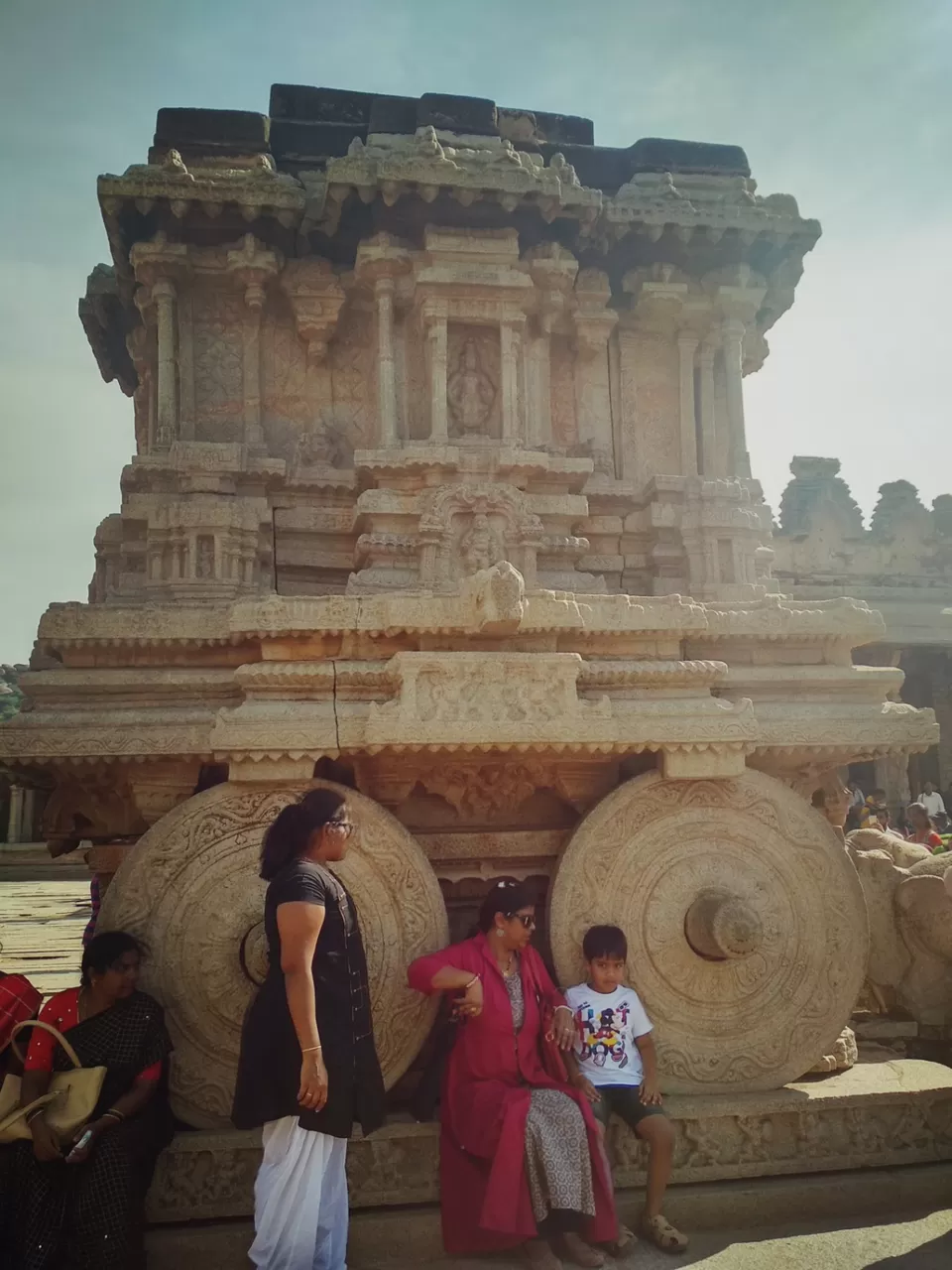 Photo of Vittala Temple, Guttal, Karnataka, India by Smash
